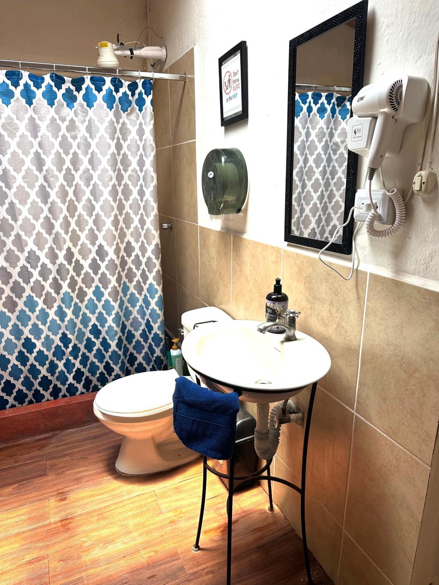 El Extranjero Hostal Antigua Dış mekan fotoğraf